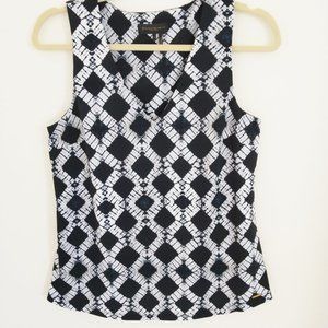 Donna Karan sleeveless top